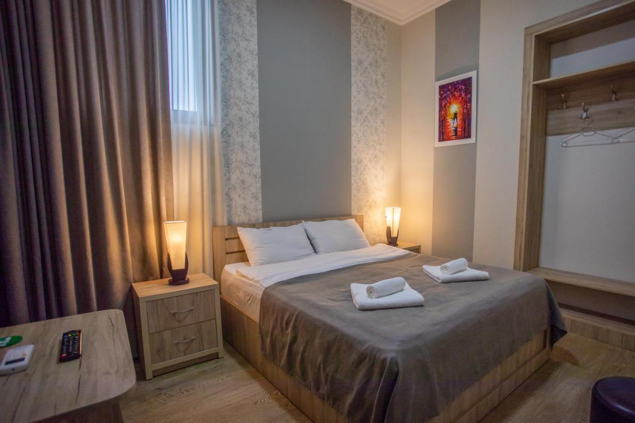 Peradia Hotell Kutaisi Eksteriør bilde